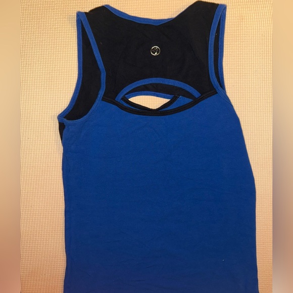 Zumba vintage peep my keyhole tank top large - Picture 4 of 5